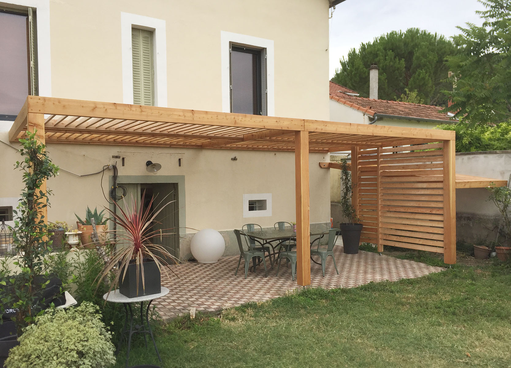 Pergola — Mélèze.