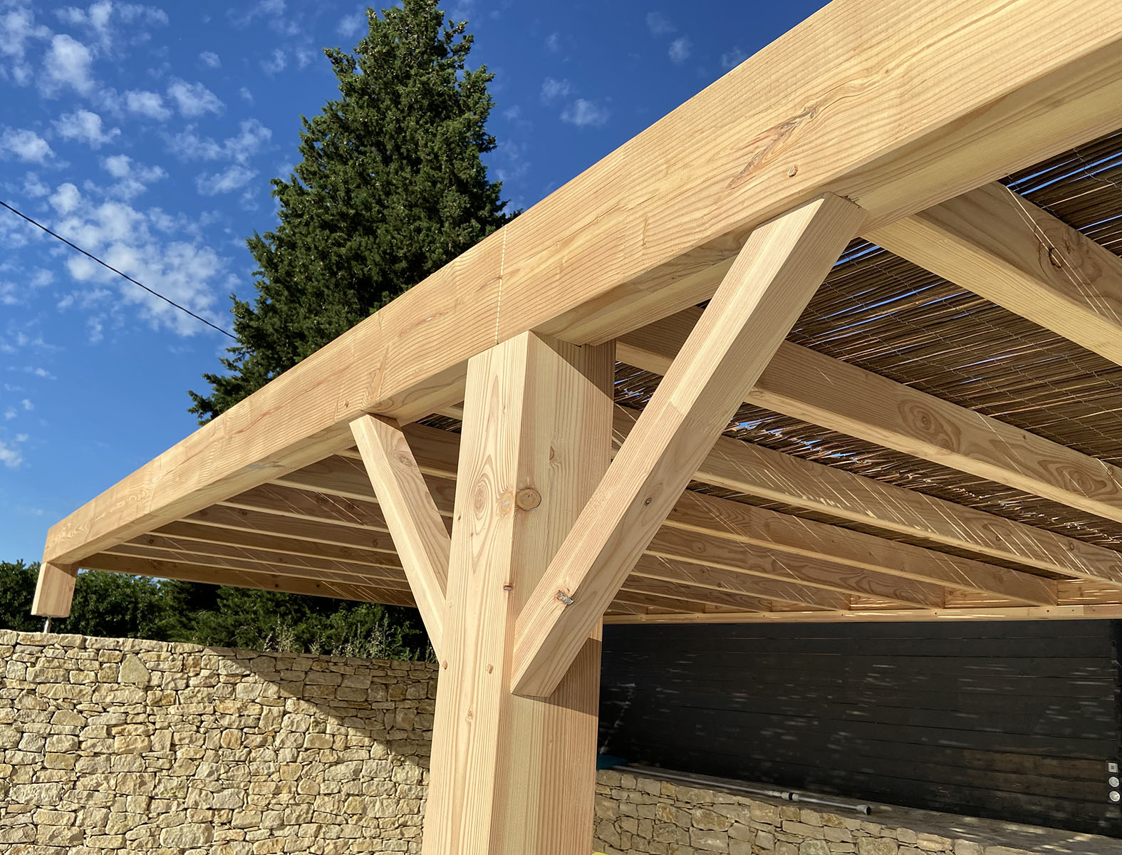 Pergola — Douglas.