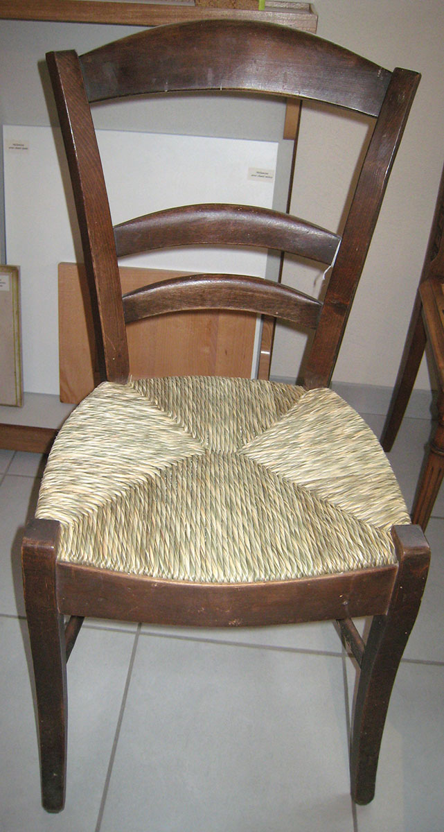 Assise — Paillage leiche.