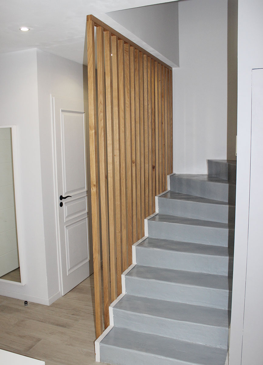 Claustra — Chêne verni.